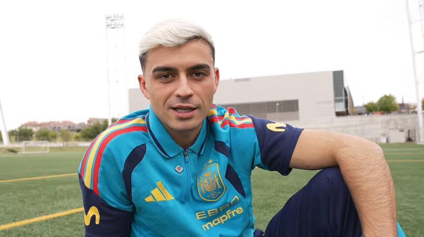 佩德里：没想到这么快达成国家队50场，为我们的成就感到欣喜
