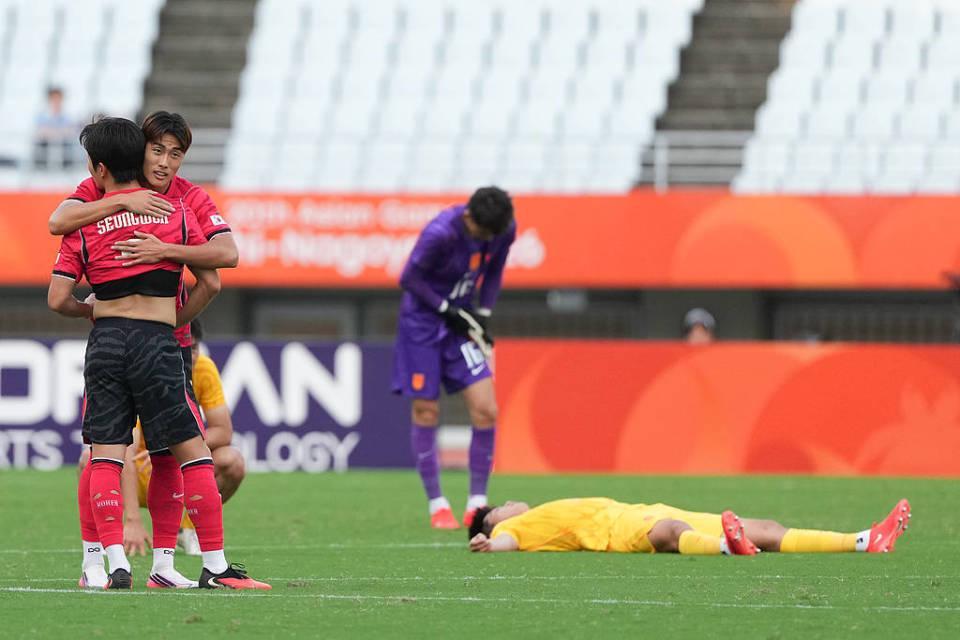4次神扑难救国足！22岁李昊落泪+哽咽受访：很想赢 可惜最后没顶住